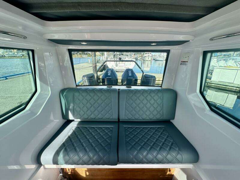 28ft Axopar Yacht For Sale