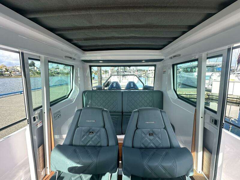 28ft Axopar Yacht For Sale