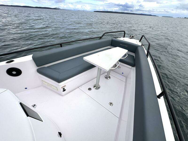 28ft Axopar Yacht For Sale