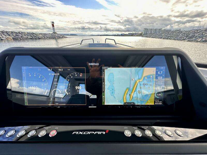 28ft Axopar Yacht For Sale