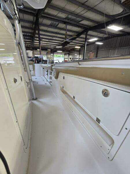30ft Robalo Yacht For Sale