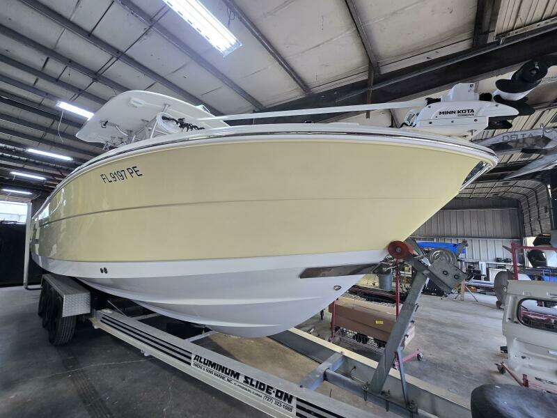 30ft Robalo Yacht For Sale