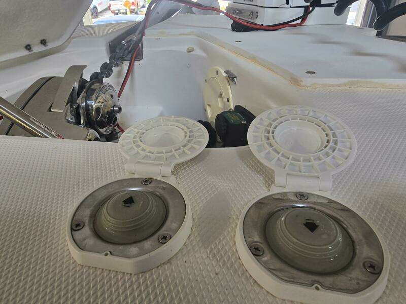 30ft Robalo Yacht For Sale