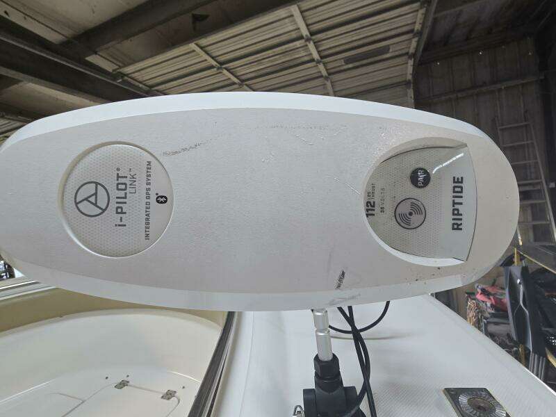 30ft Robalo Yacht For Sale