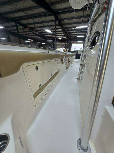 30ft Robalo Yacht For Sale