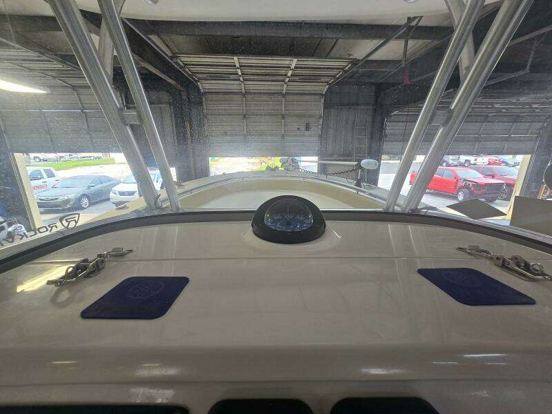 30ft Robalo Yacht For Sale