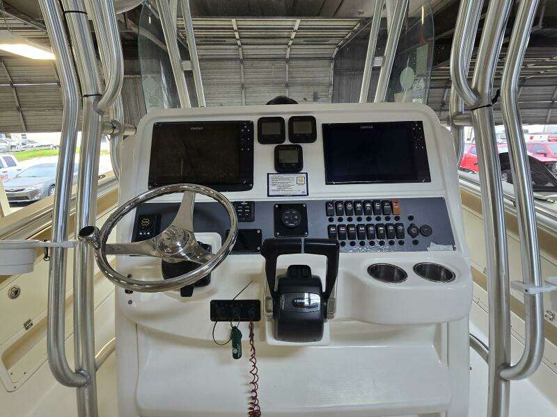 30ft Robalo Yacht For Sale