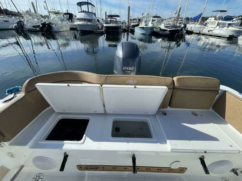 22ft Sea Hunt Yacht For Sale