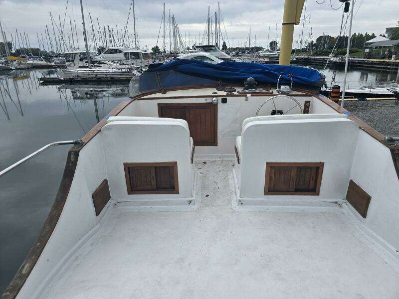 34ft Marine Trader Yacht For Sale