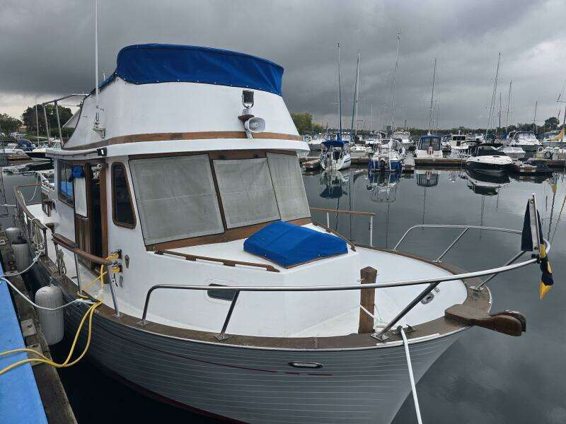 34ft Marine Trader Yacht For Sale