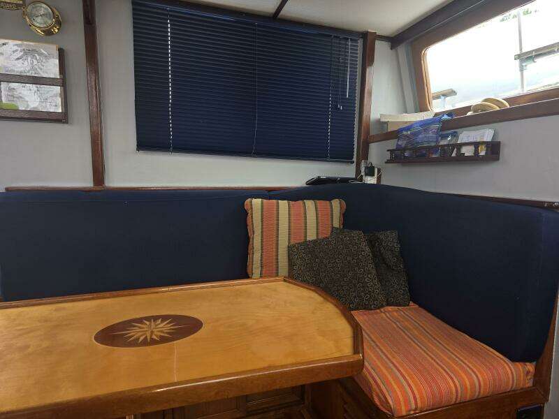 34ft Marine Trader Yacht For Sale