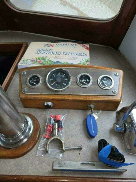 34ft Marine Trader Yacht For Sale