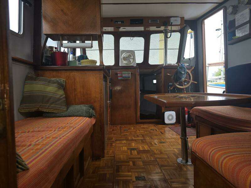34ft Marine Trader Yacht For Sale
