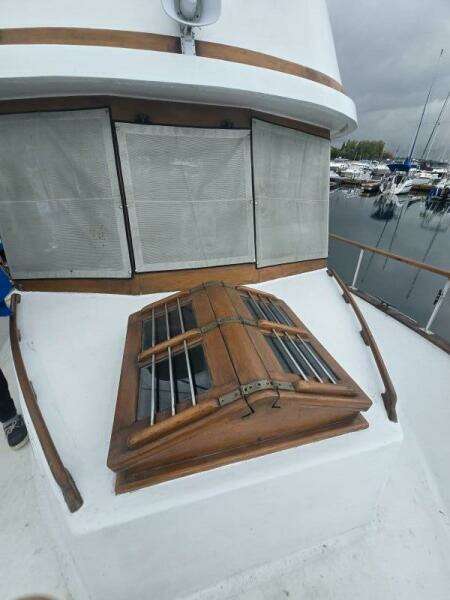 34ft Marine Trader Yacht For Sale