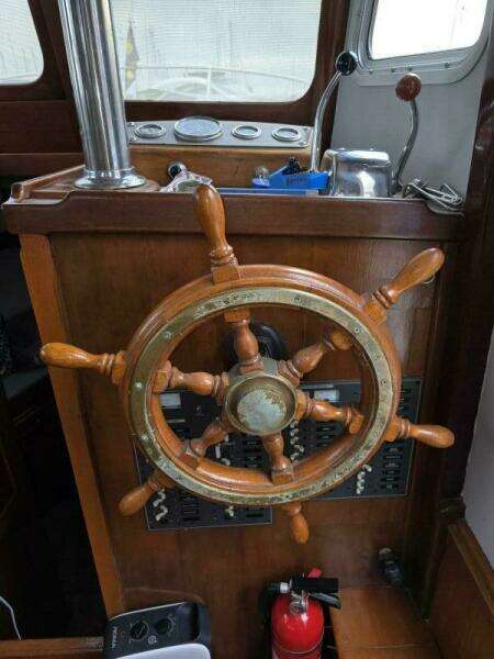 34ft Marine Trader Yacht For Sale