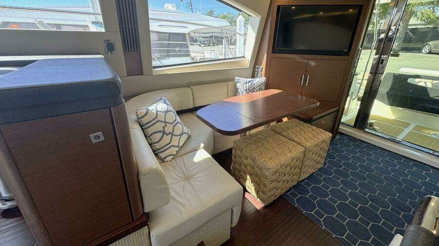 Sea Ray 510 Fly 'Bateau d’Amis' - Salon