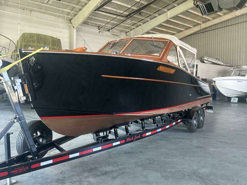 30ft Prowler Yacht For Sale