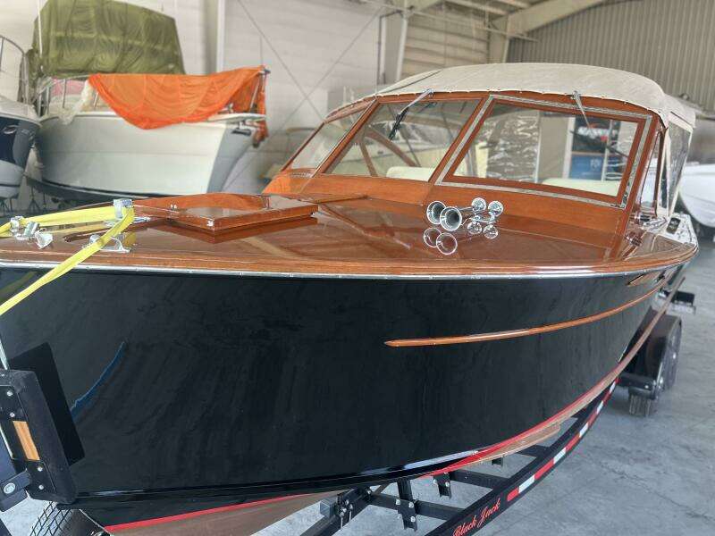30ft Prowler Yacht For Sale