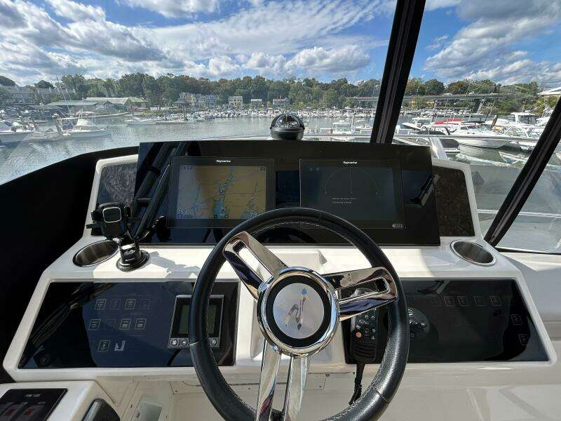 52ft Sea Ray Yacht For Sale