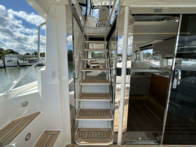 52ft Sea Ray Yacht For Sale