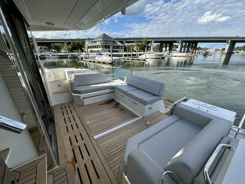 52ft Sea Ray Yacht For Sale