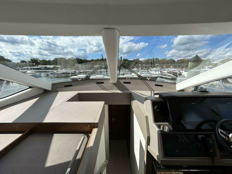 52ft Sea Ray Yacht For Sale