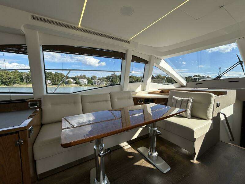 52ft Sea Ray Yacht For Sale