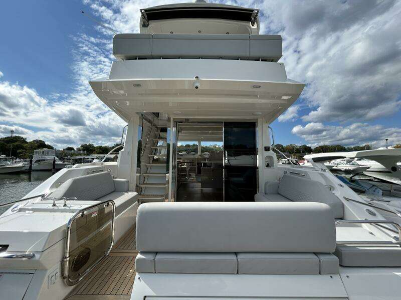 52ft Sea Ray Yacht For Sale