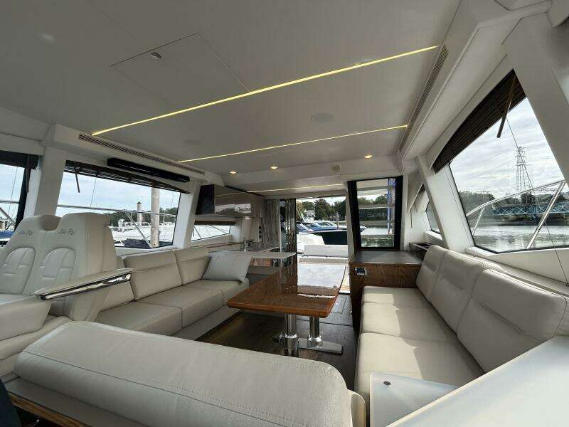52ft Sea Ray Yacht For Sale