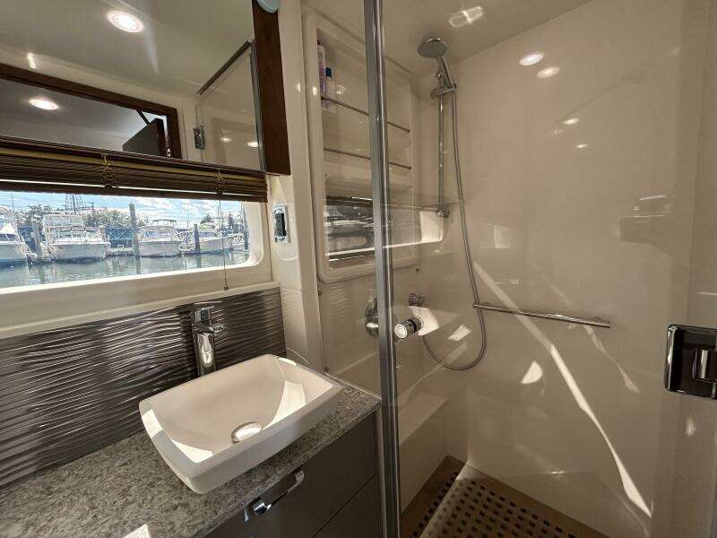 52ft Sea Ray Yacht For Sale