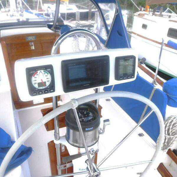Tryst 37ft Tartan Yacht For Sale