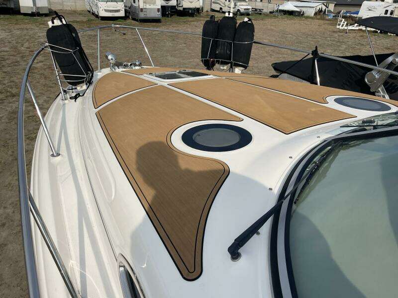 30ft Sea Ray Yacht For Sale