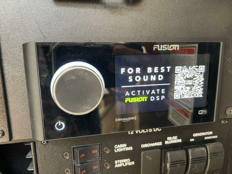 30ft Sea Ray Yacht For Sale