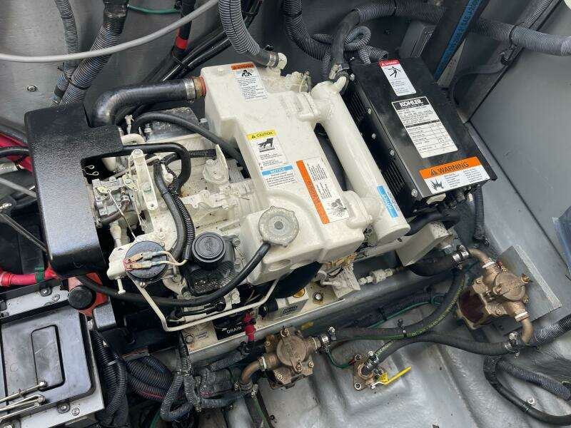 30ft Sea Ray Yacht For Sale