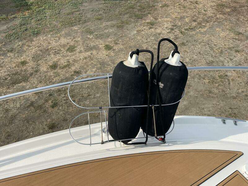 30ft Sea Ray Yacht For Sale