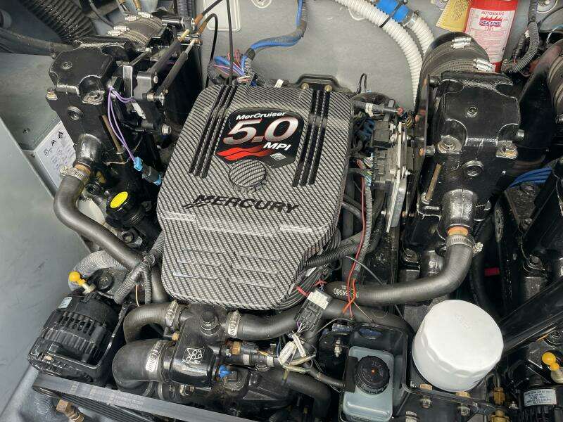 30ft Sea Ray Yacht For Sale