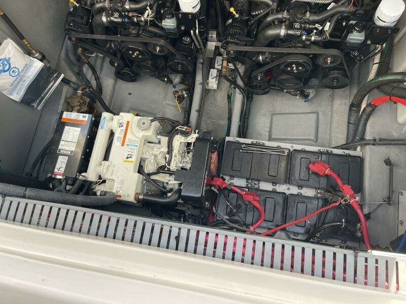 30ft Sea Ray Yacht For Sale