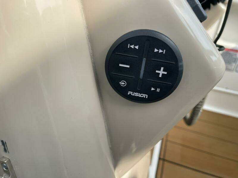 30ft Sea Ray Yacht For Sale