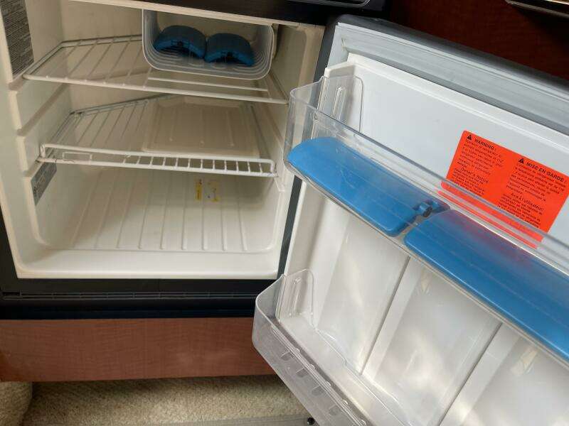 30ft Sea Ray Yacht For Sale