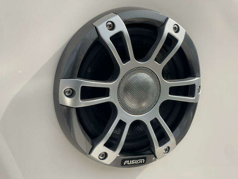 30ft Sea Ray Yacht For Sale