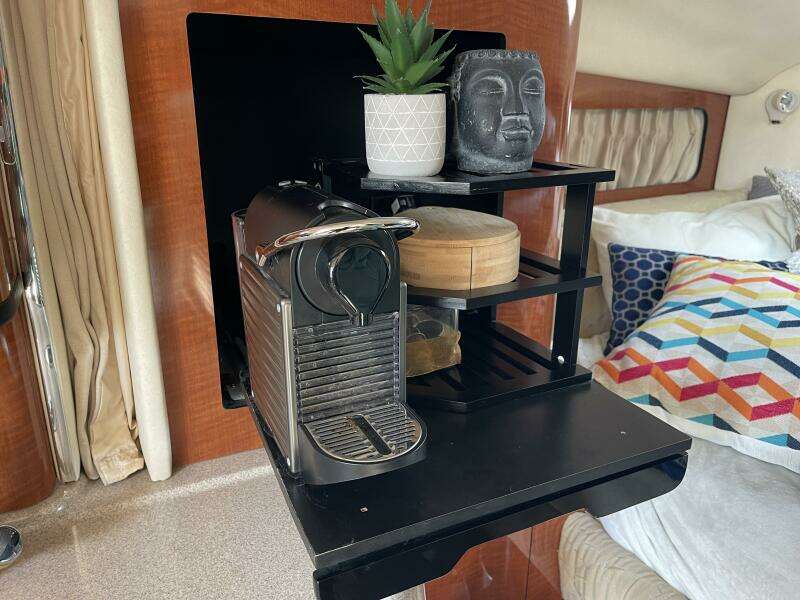 30ft Sea Ray Yacht For Sale