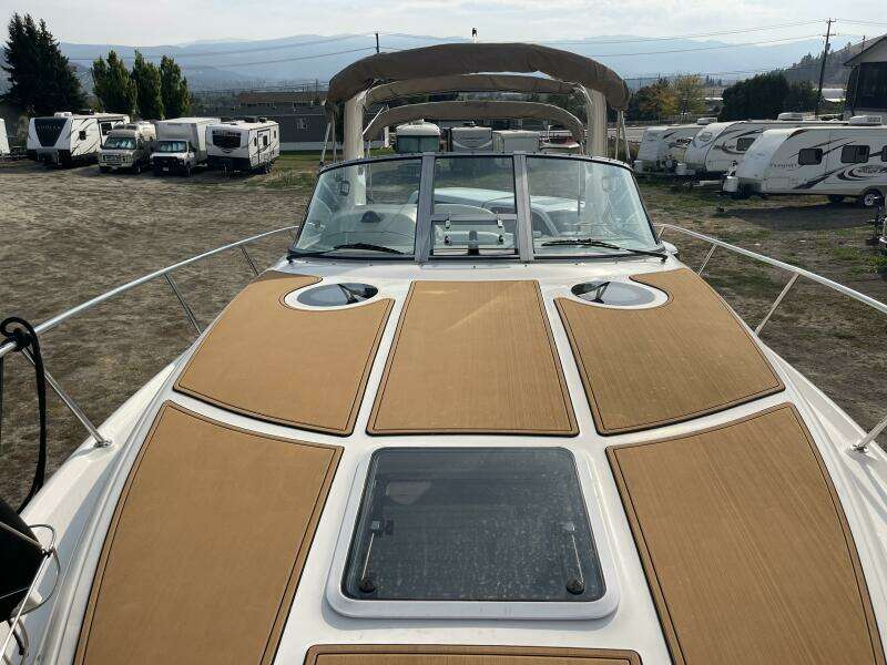 30ft Sea Ray Yacht For Sale