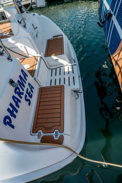 Pharma Sea 36ft Hunter Yacht For Sale
