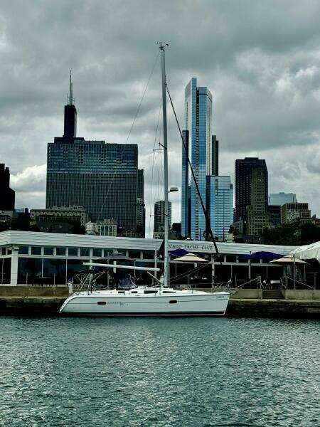 Pharma Sea 36ft Hunter Yacht For Sale