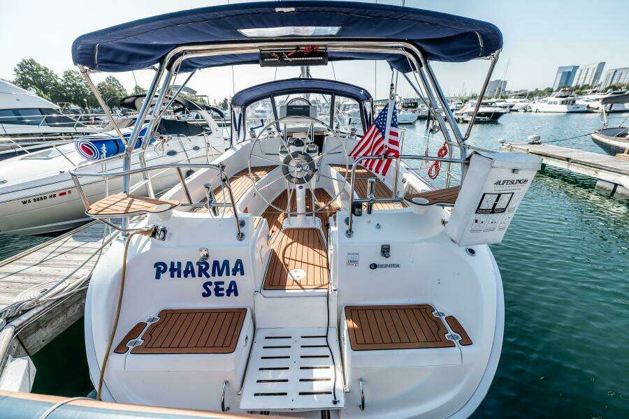 Pharma Sea 36ft Hunter Yacht For Sale