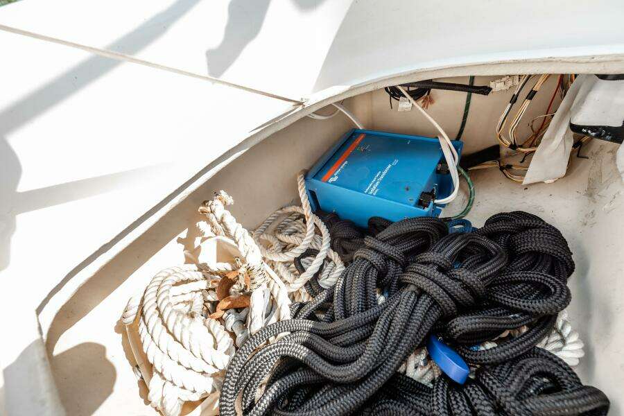 Pharma Sea 36ft Hunter Yacht For Sale