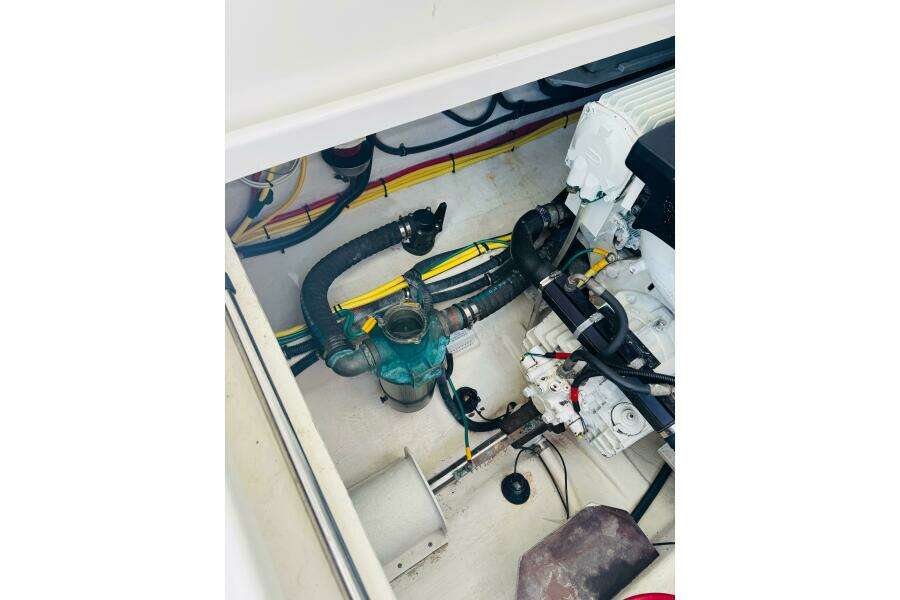 Chance 29ft Back Cove Yacht For Sale
