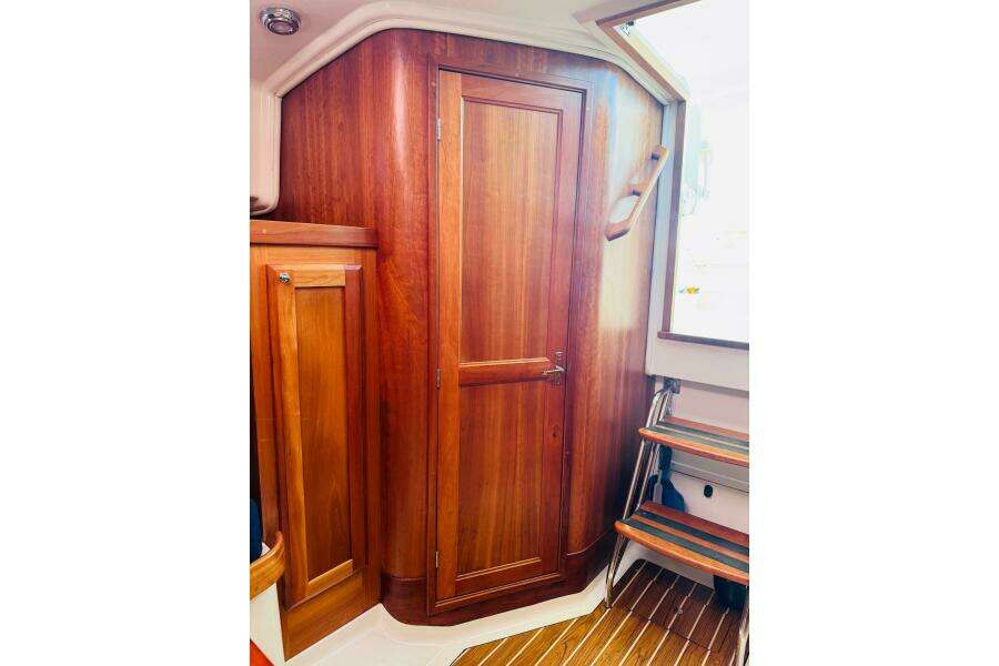 Chance 29ft Back Cove Yacht For Sale