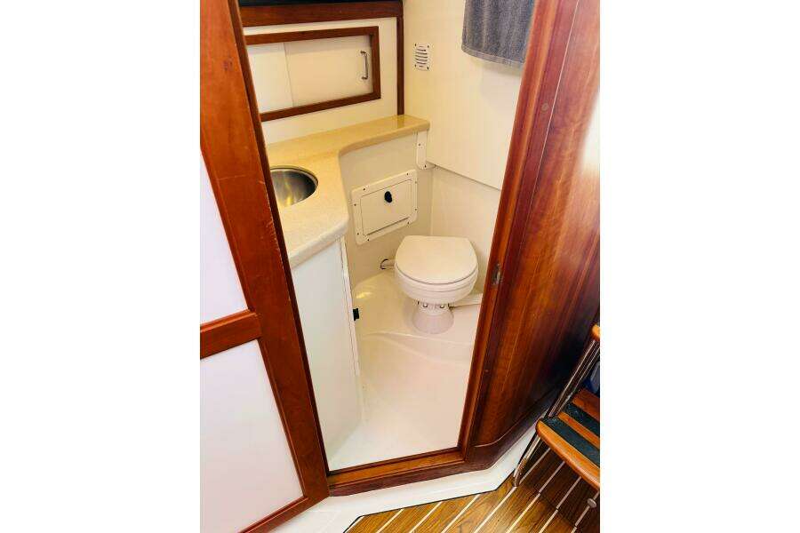 Chance 29ft Back Cove Yacht For Sale