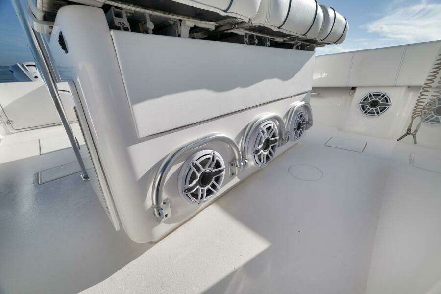 Top Shelf Too 39ft Contender Yacht For Sale